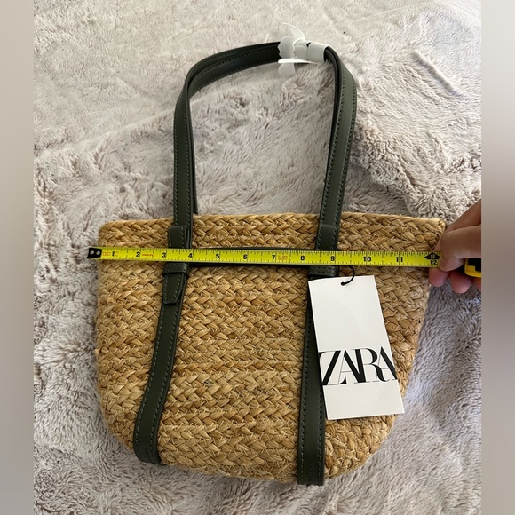 ZARA BAG. - Picture 2 of 6